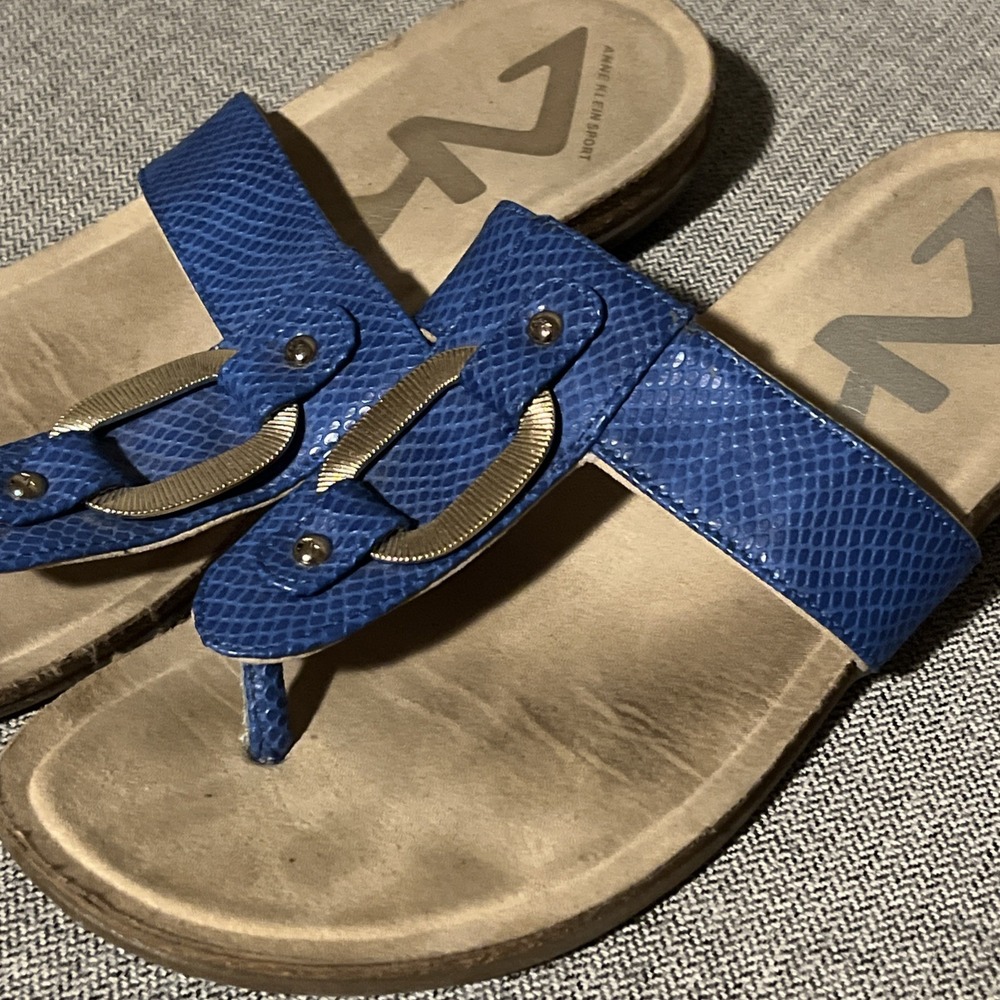 Anne Klein Sport Sandal Women Thong Flat 8.5 Blue Snakeskin Comfort Casual
